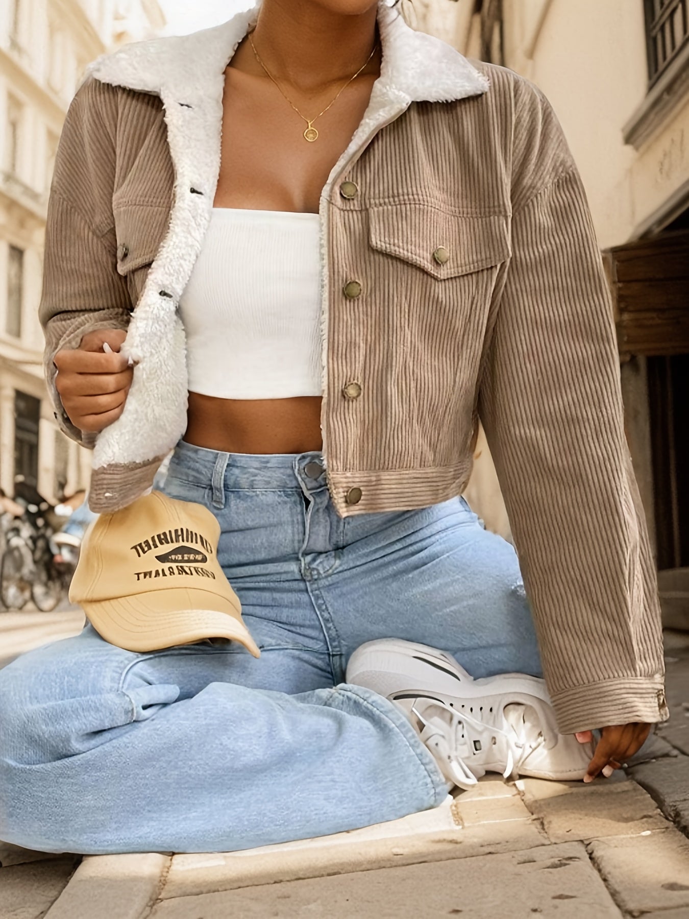 Veste Crop Femme en Velours Côtelé Doublée – Hiver Décontracté
