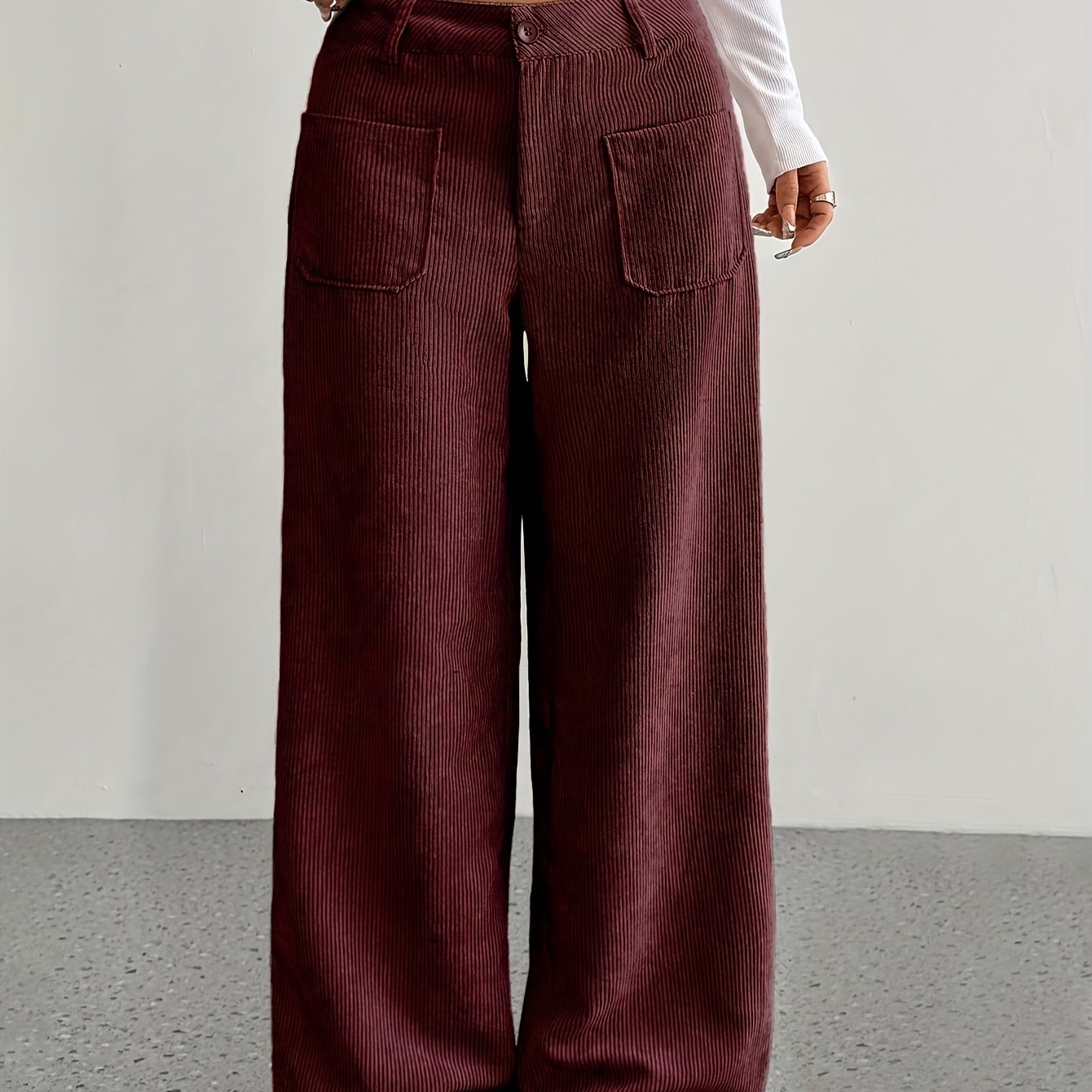 Pantalon femme taille basse en velours côtelé – Coupe large casual, style moderne