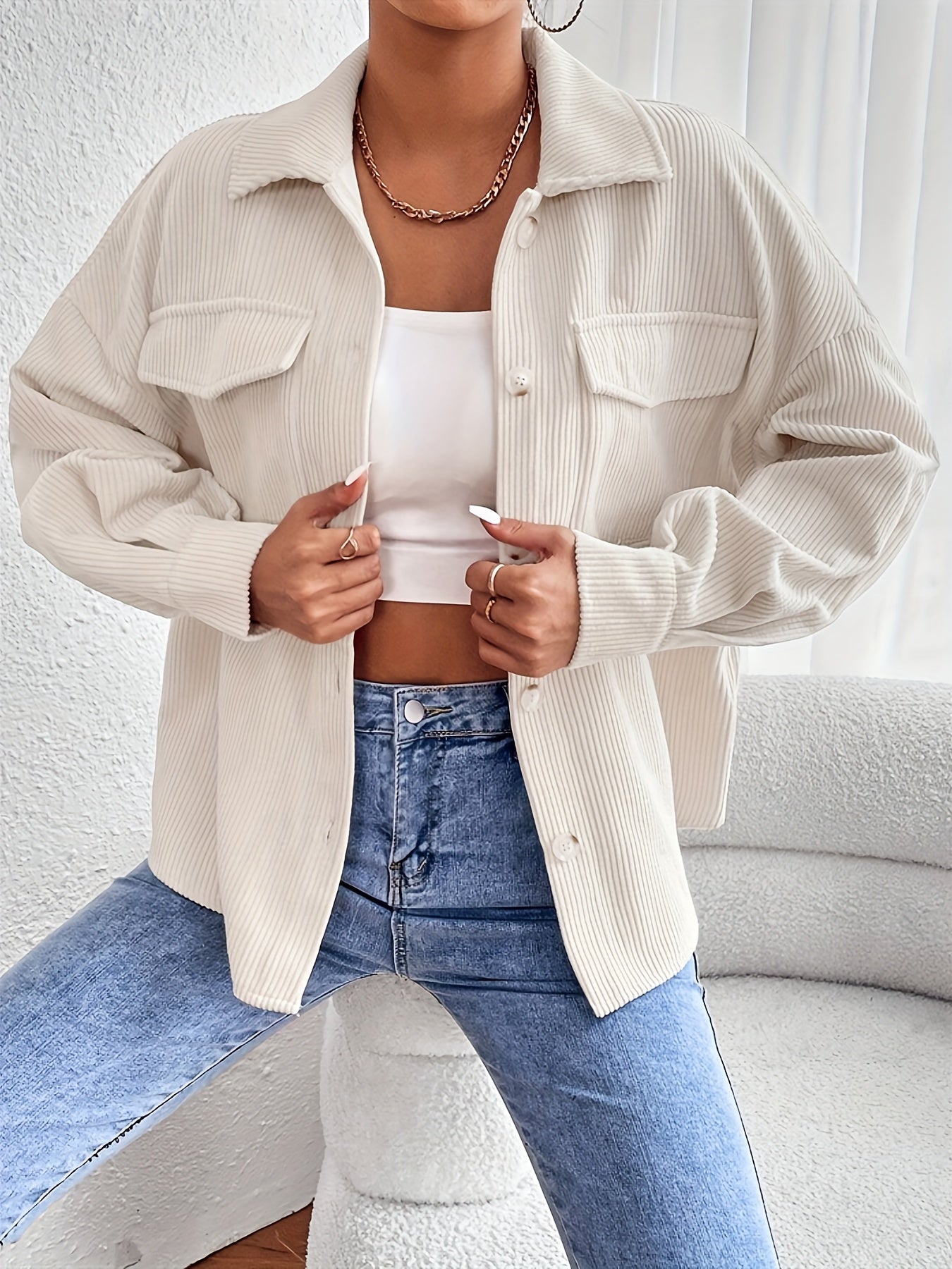 Veste Femme Oversize en Velours Côtelé – Poches à Rabat