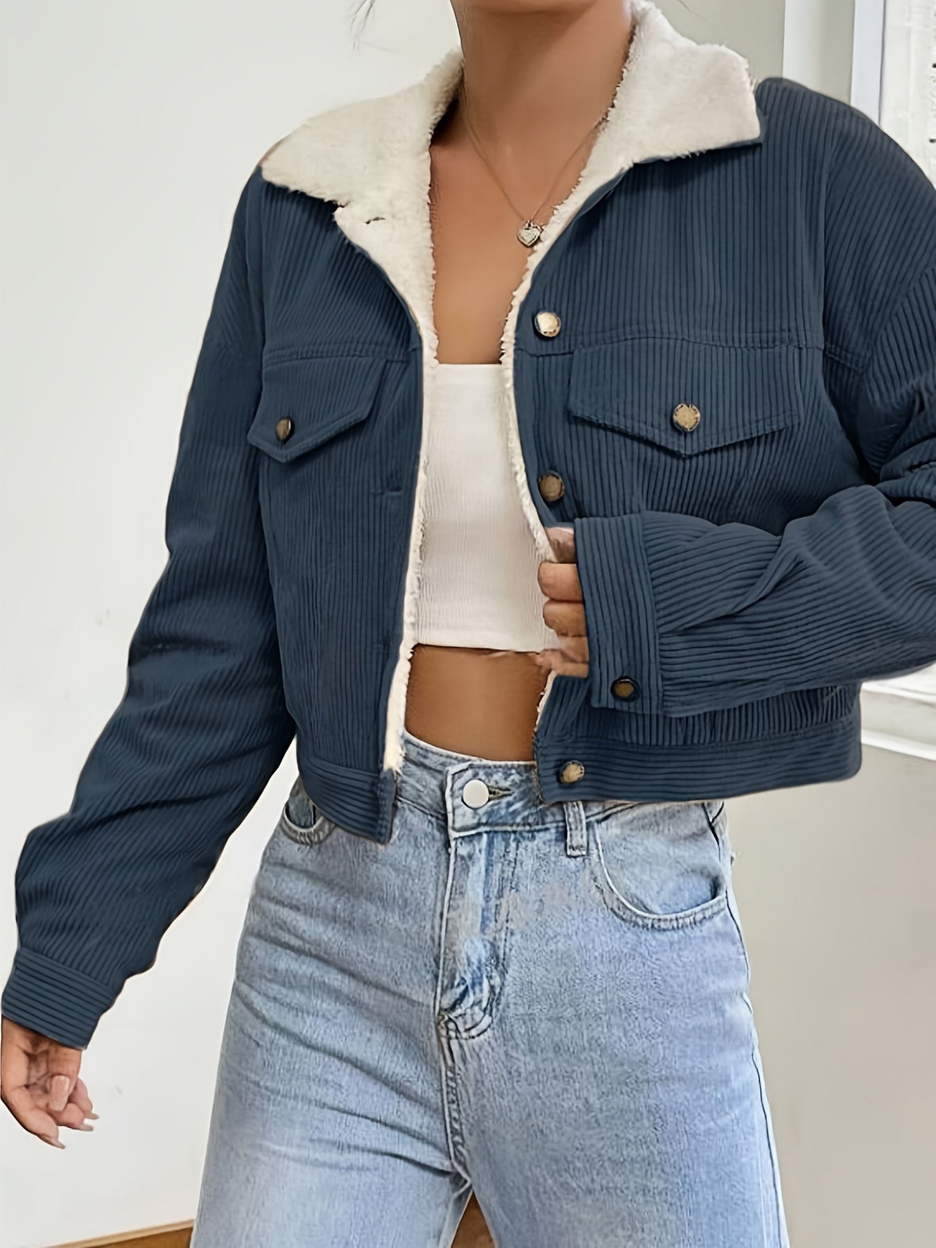 Veste Crop Femme en Velours Côtelé Doublée – Hiver Décontracté