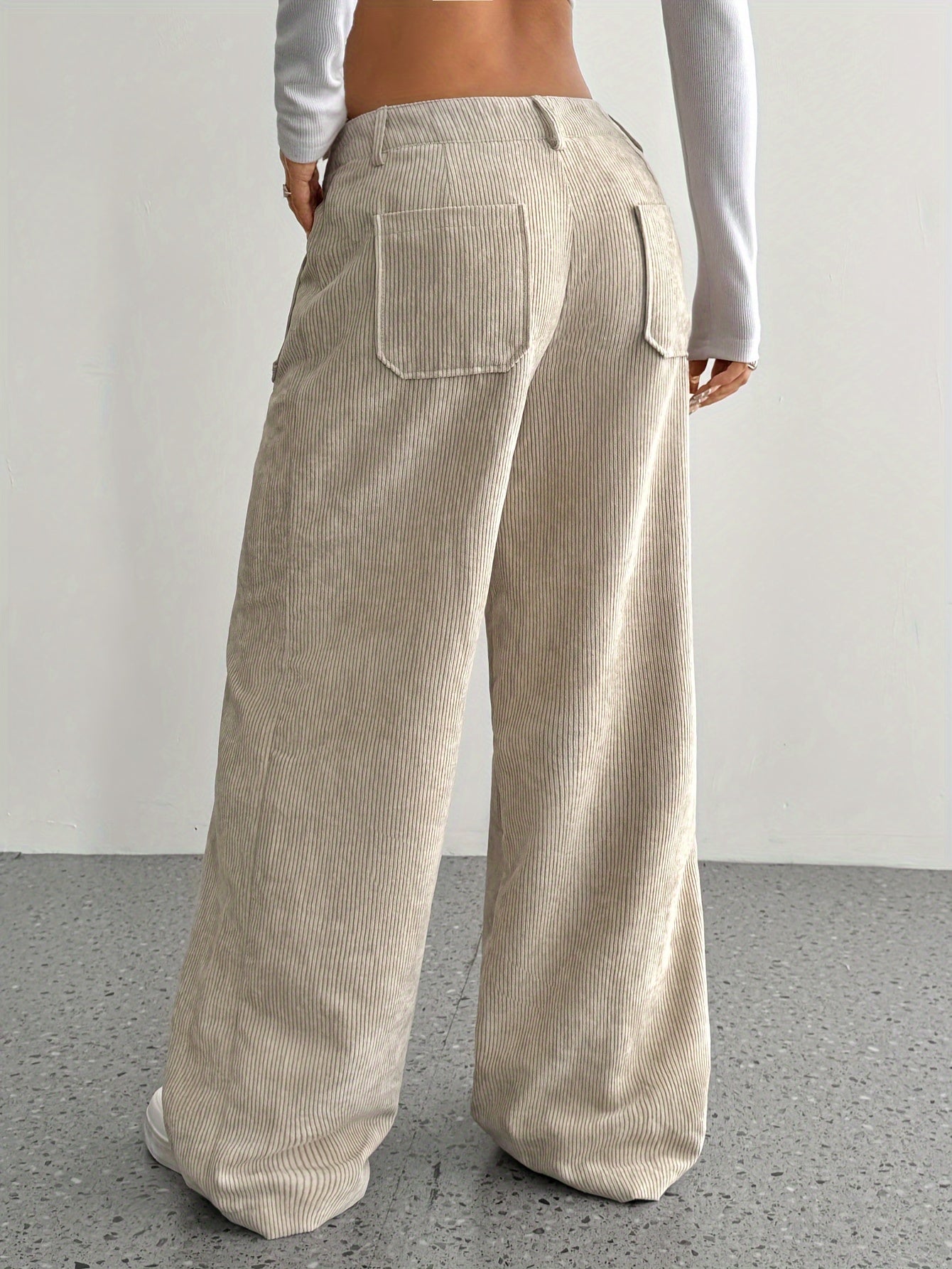 Pantalon femme taille basse en velours côtelé – Coupe large casual, style moderne