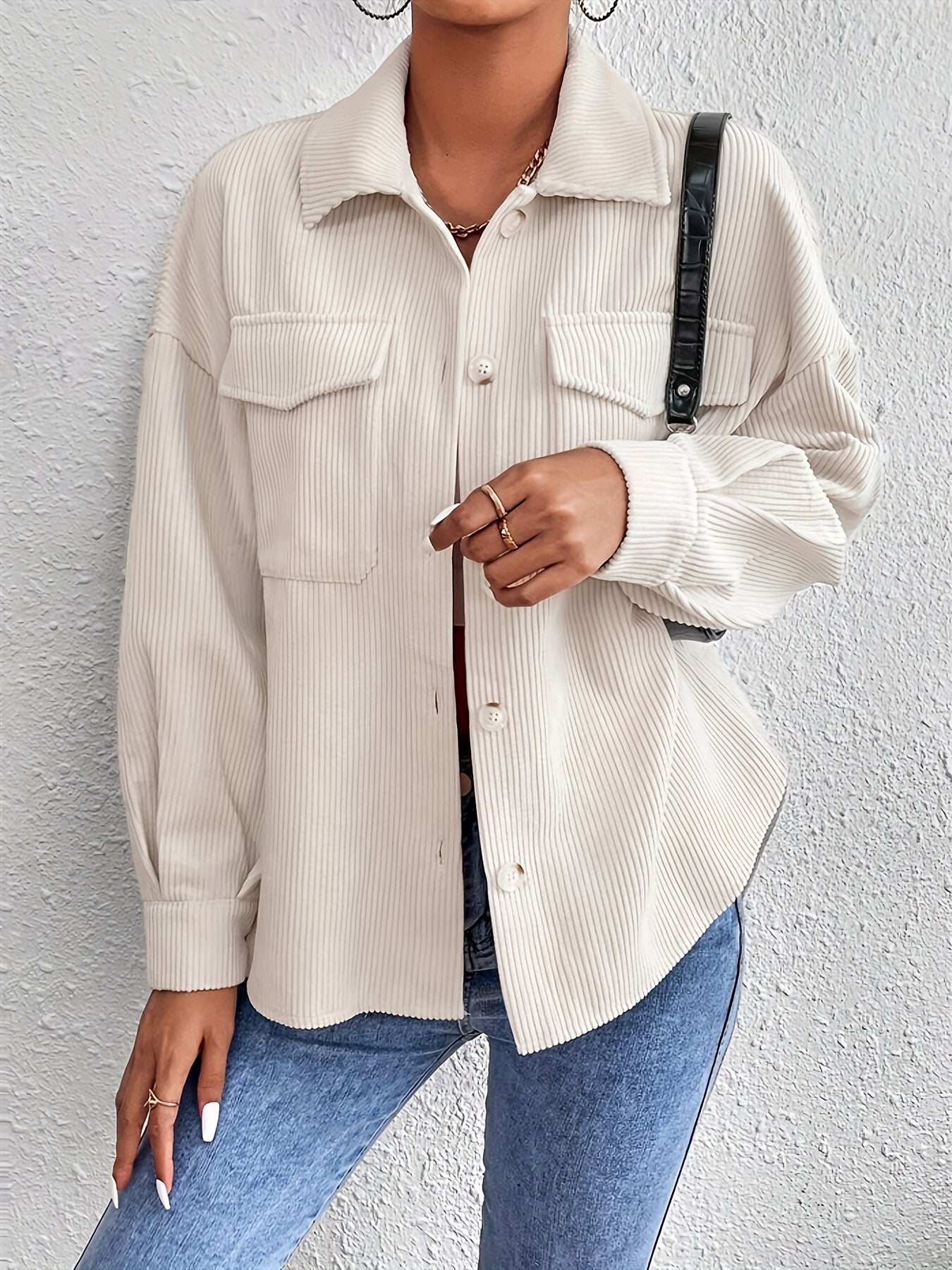 Veste Femme Oversize en Velours Côtelé – Poches à Rabat