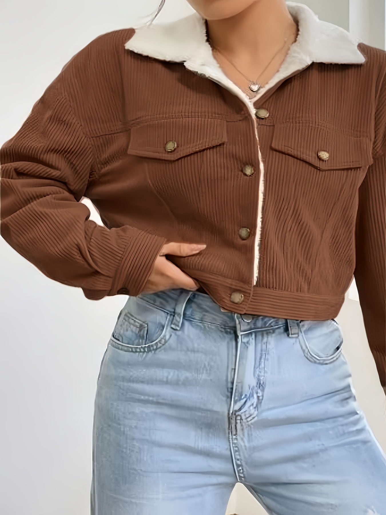 Veste Crop Femme en Velours Côtelé Doublée – Hiver Décontracté