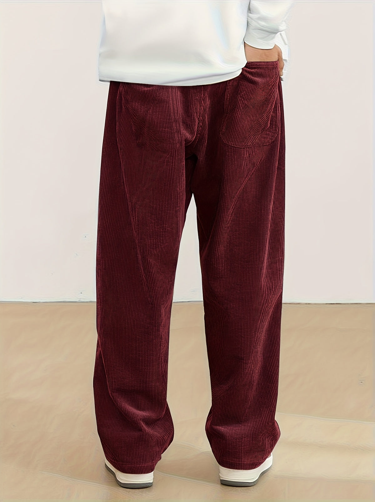 Pantalon Coupe Droite en Velours Côtelé – Intemporel et Élégant